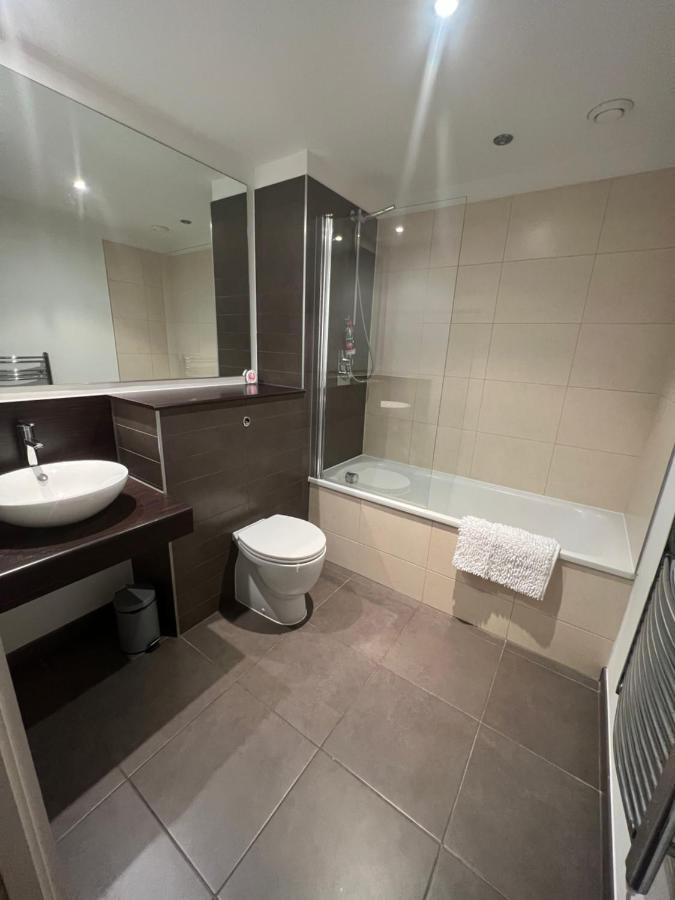 Bigkings Stylish 2 Bedroom Apartment With Free On Street Parking Μάντσεστερ Εξωτερικό φωτογραφία