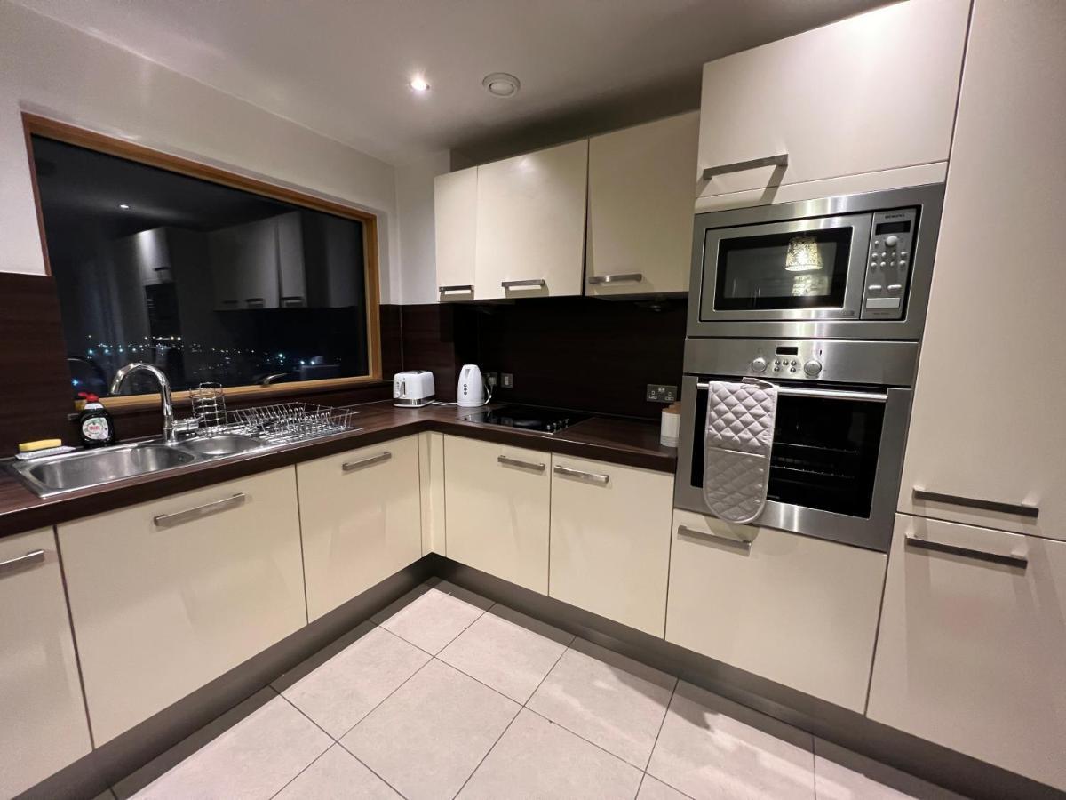 Bigkings Stylish 2 Bedroom Apartment With Free On Street Parking Μάντσεστερ Εξωτερικό φωτογραφία
